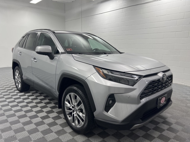 Used 2022 Toyota RAV4 Limited with VIN 2T3N1RFV2NW326282 for sale in Cranston, RI