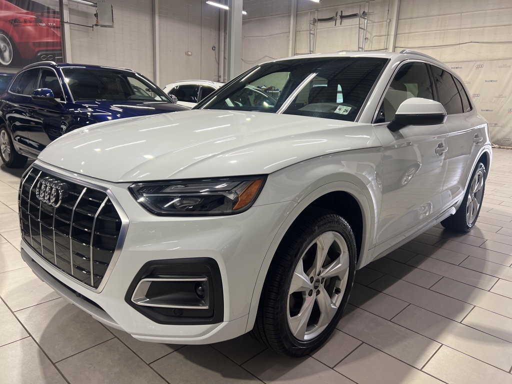 Certified 2021 Audi Q5 Premium Plus with VIN WA1BAAFY5M2112385 for sale in Dickson City, PA