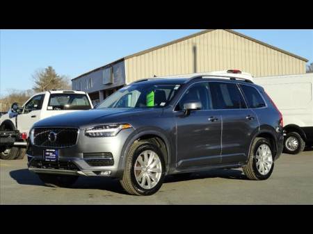 2018 Volvo XC90 Momentum