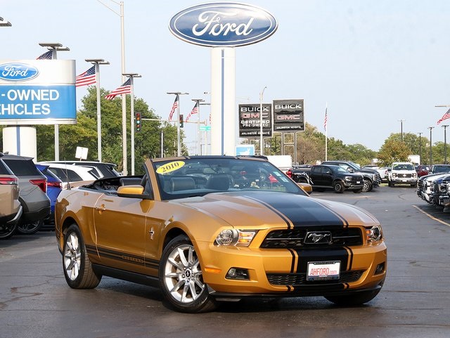 2010 Ford Mustang V6