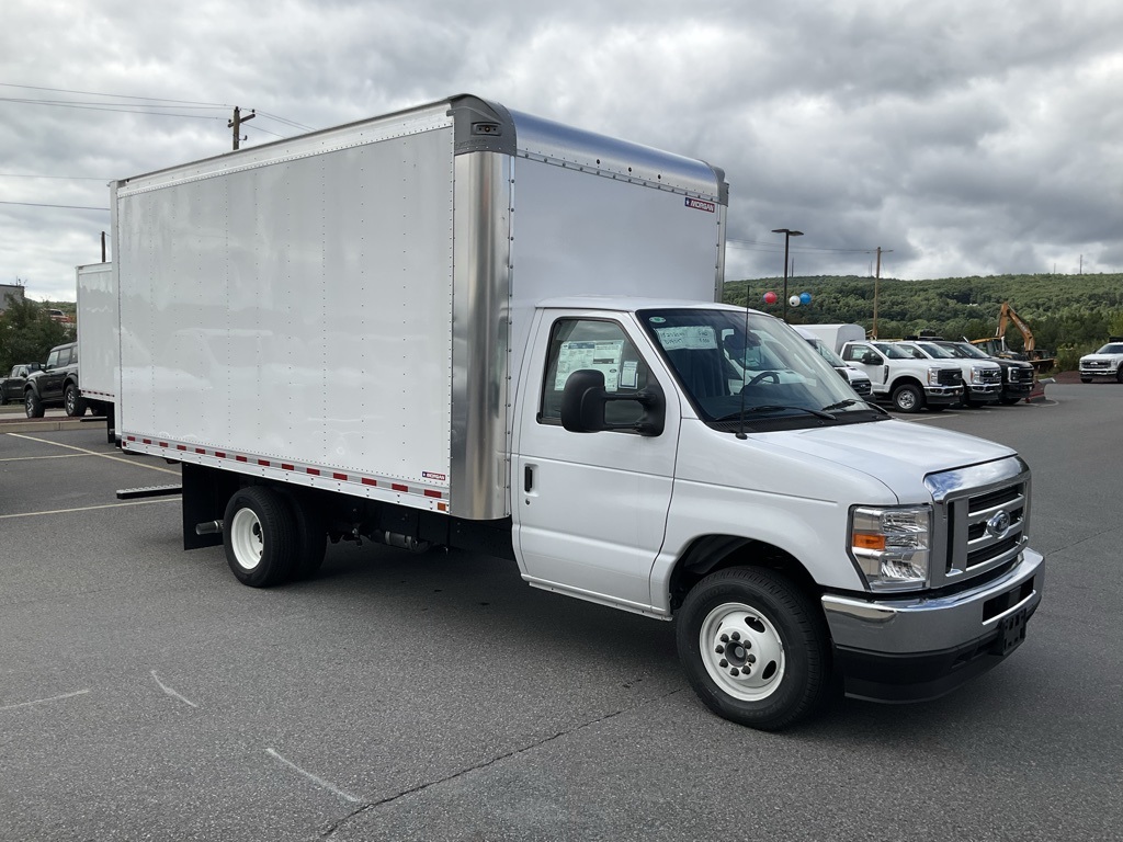 2025 Ford E-350SD Base