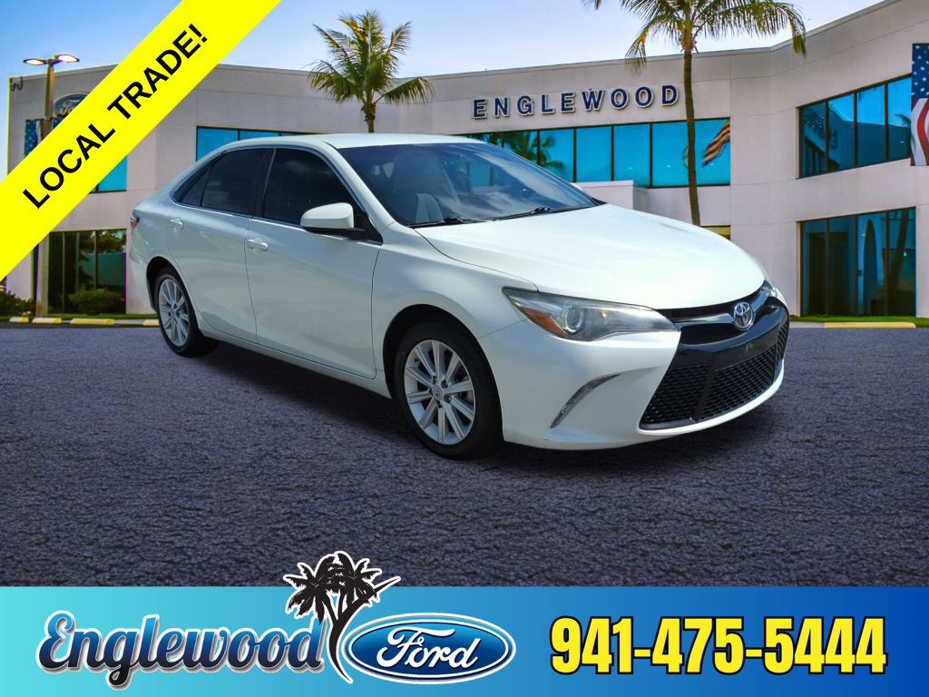 Used 2015 Toyota Camry SE with VIN 4T1BF1FK0FU486330 for sale in Englewood, FL