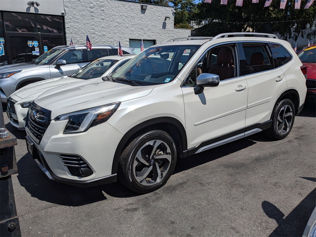 2023 Subaru Forester Touring