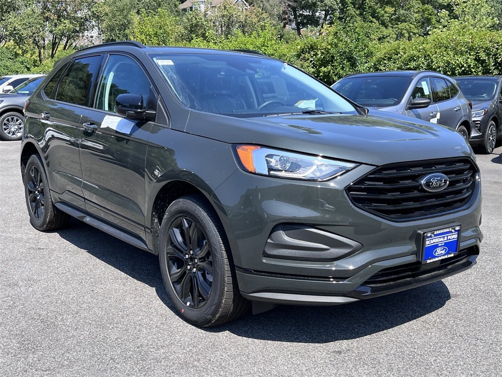 2024 Ford Edge SE