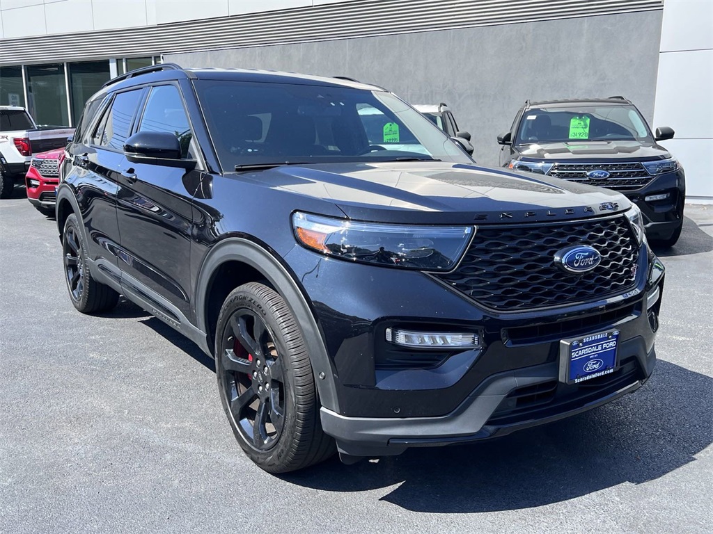 2022 Ford Explorer ST