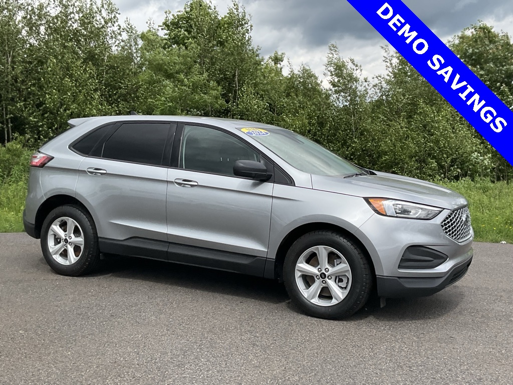 New 2024 Ford Edge SE