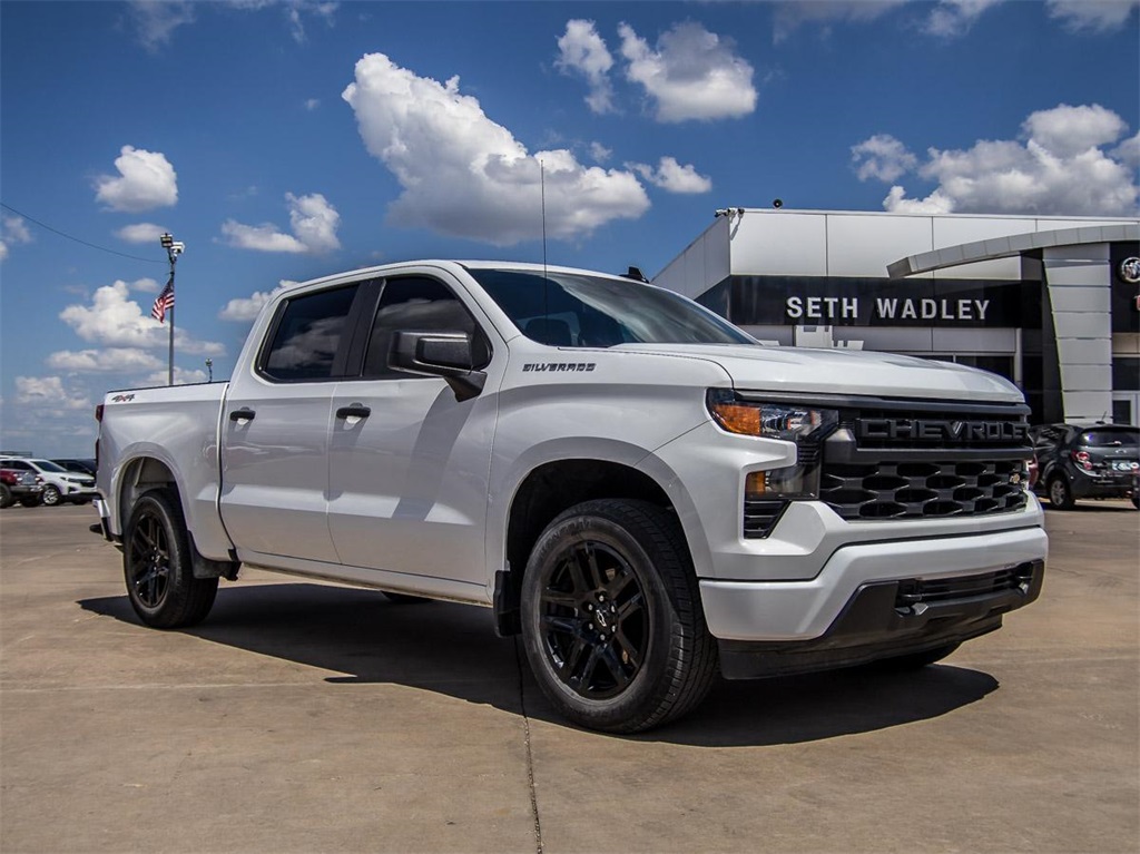 2022 Chevrolet Silverado 1500 Custom