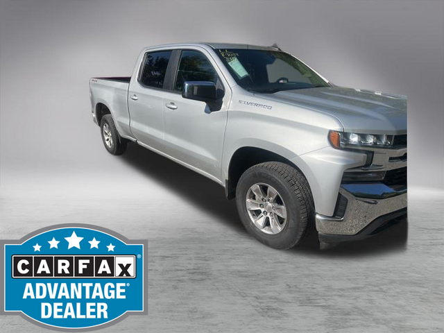 Used 2021 Chevrolet Silverado 1500 LT with VIN 1GCUYDED9MZ195577 for sale in Clarksburg, WV