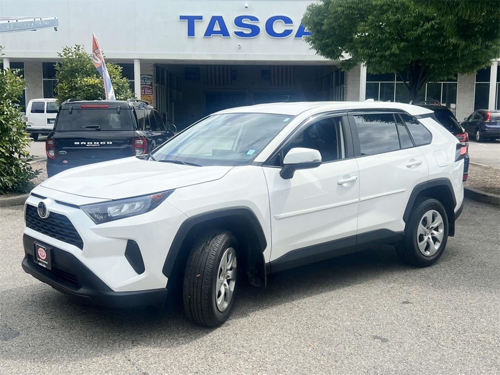 Used 2022 Toyota RAV4 LE with VIN 2T3G1RFV0NC259403 for sale in Yonkers, NY