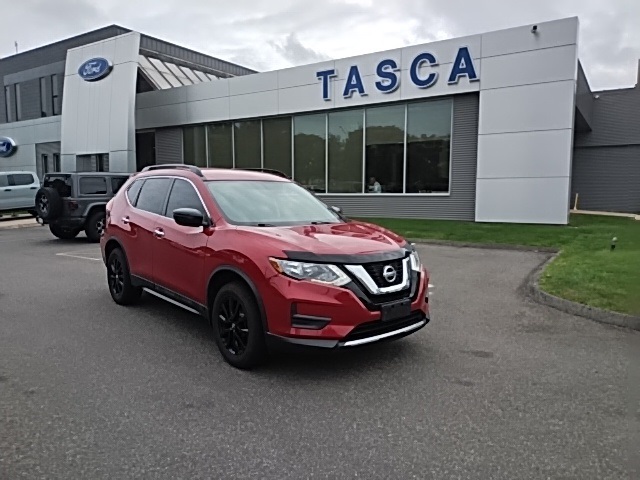 Used 2017 Nissan Rogue SV with VIN 5N1AT2MV7HC801768 for sale in Berlin, CT