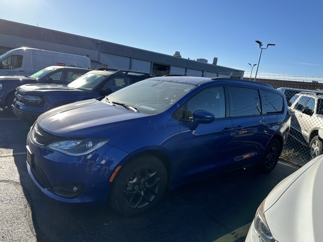 2019 Chrysler Pacifica Touring L Plus