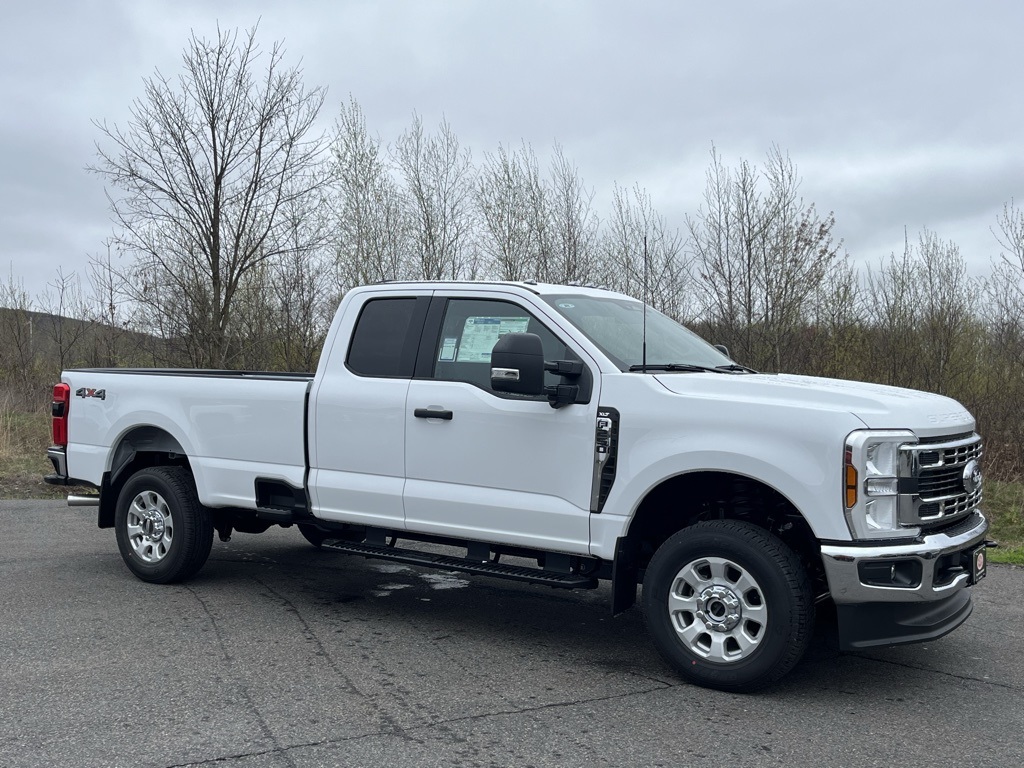 2024 Ford F-250SD XLT