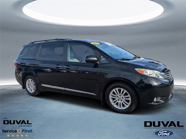 2015 Toyota Sienna L