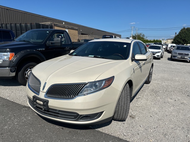 2015 Lincoln Lincoln MKS Base