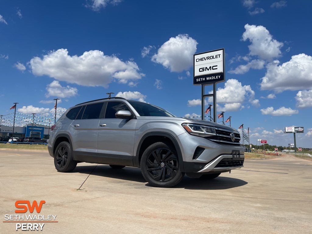 2022 Volkswagen Atlas 3.6L V6 SE w/Technology