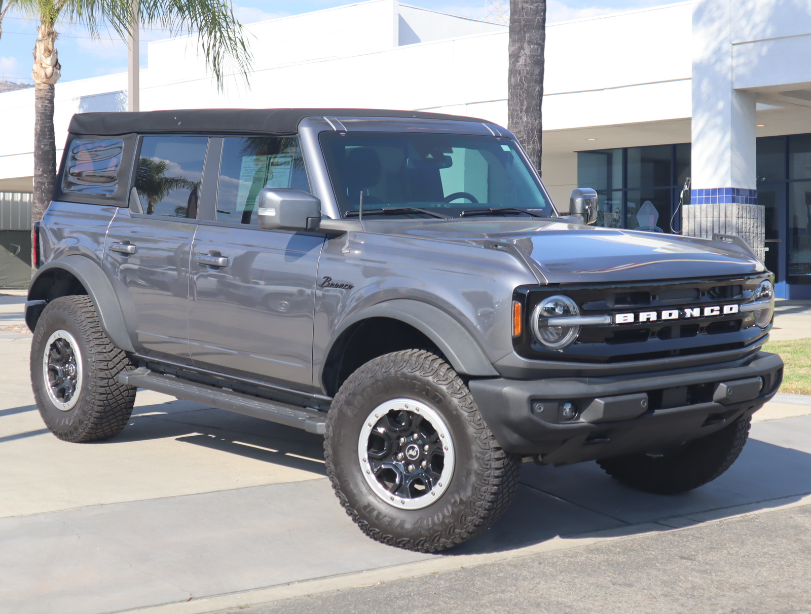 2022 Ford Bronco Outer Banks