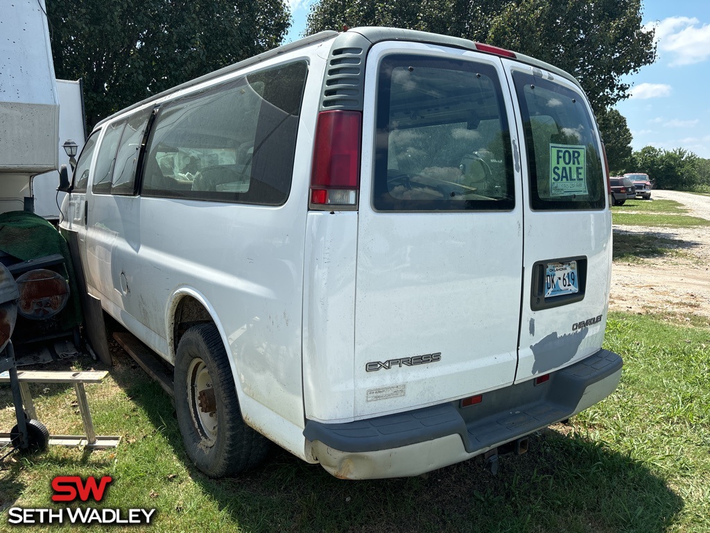 1999 Chevrolet Express Van G3500 Base