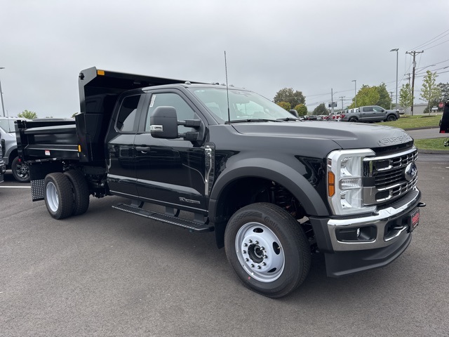 2024 Ford F-550SD