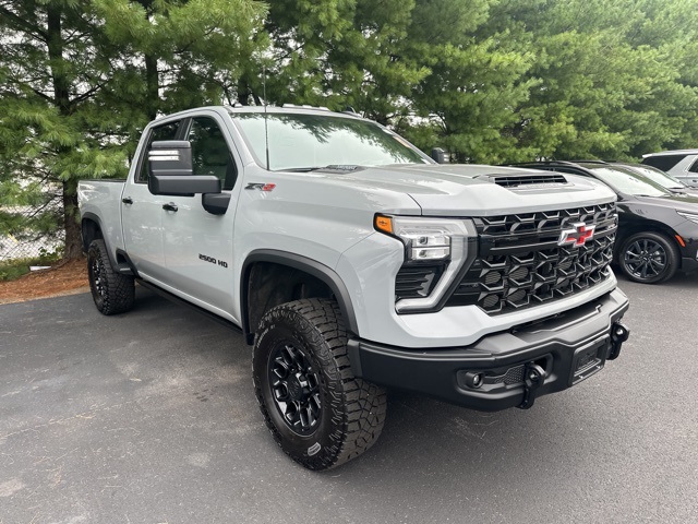 2024 Chevrolet Silverado 2500HD ZR2