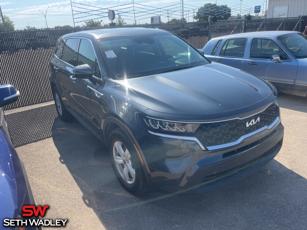 2023 Kia Sorento LX