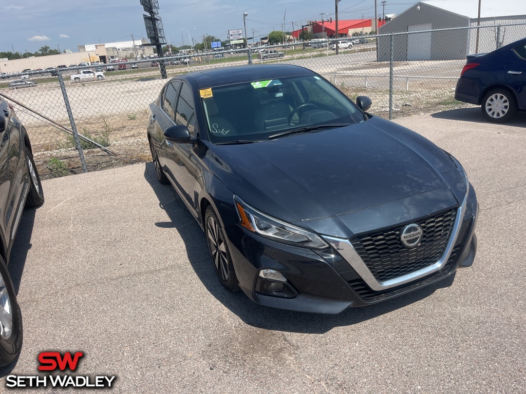 2020 Nissan Altima 2.5 SV