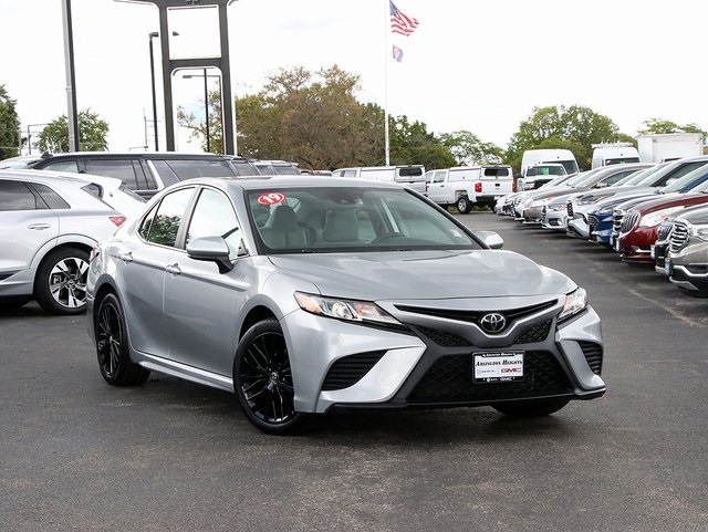 2019 Toyota Camry SE