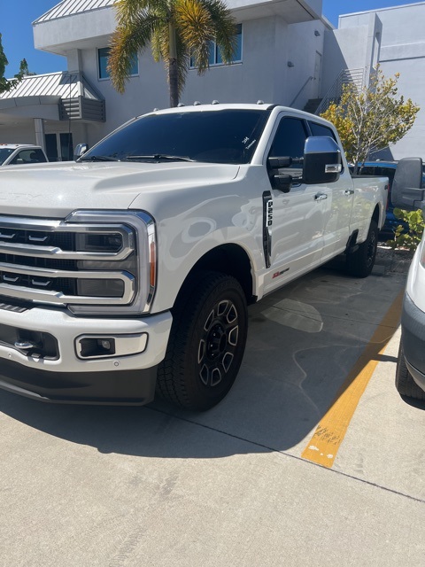 2023 Ford F-250SD Platinum