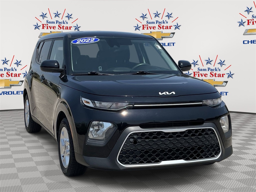 Used 2022 Kia Soul LX