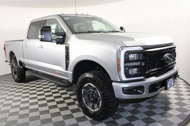 2024 Ford Super Duty F-350 SRW LARIAT