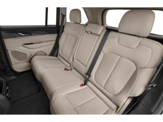 2023 Jeep Grand Cherokee Limited photo 13