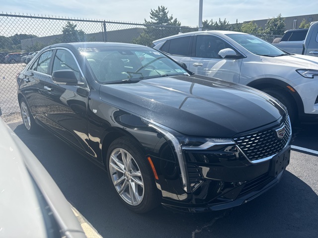 2021 Cadillac CT4 Luxury