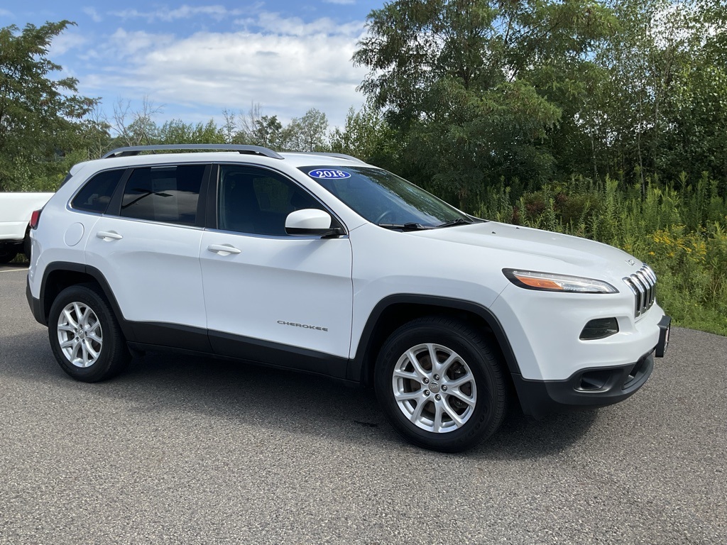 Used 2018 Jeep Cherokee Latitude with VIN 1C4PJMCB6JD531892 for sale in Dickson City, PA