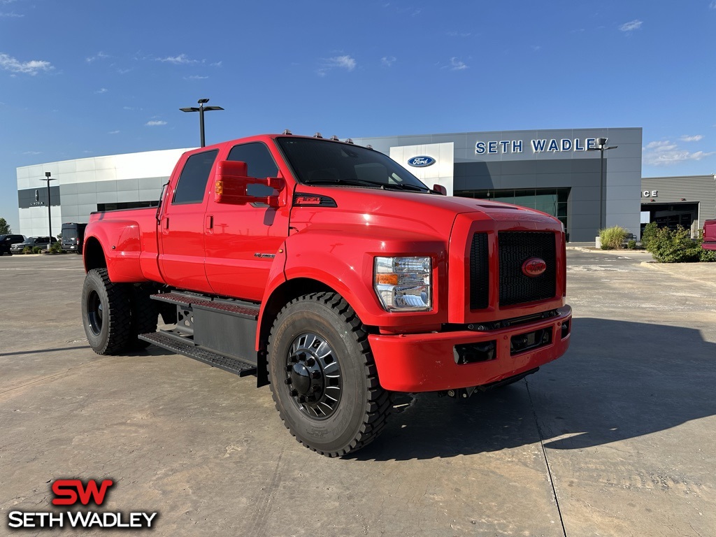 2022 Ford F-650SD Base