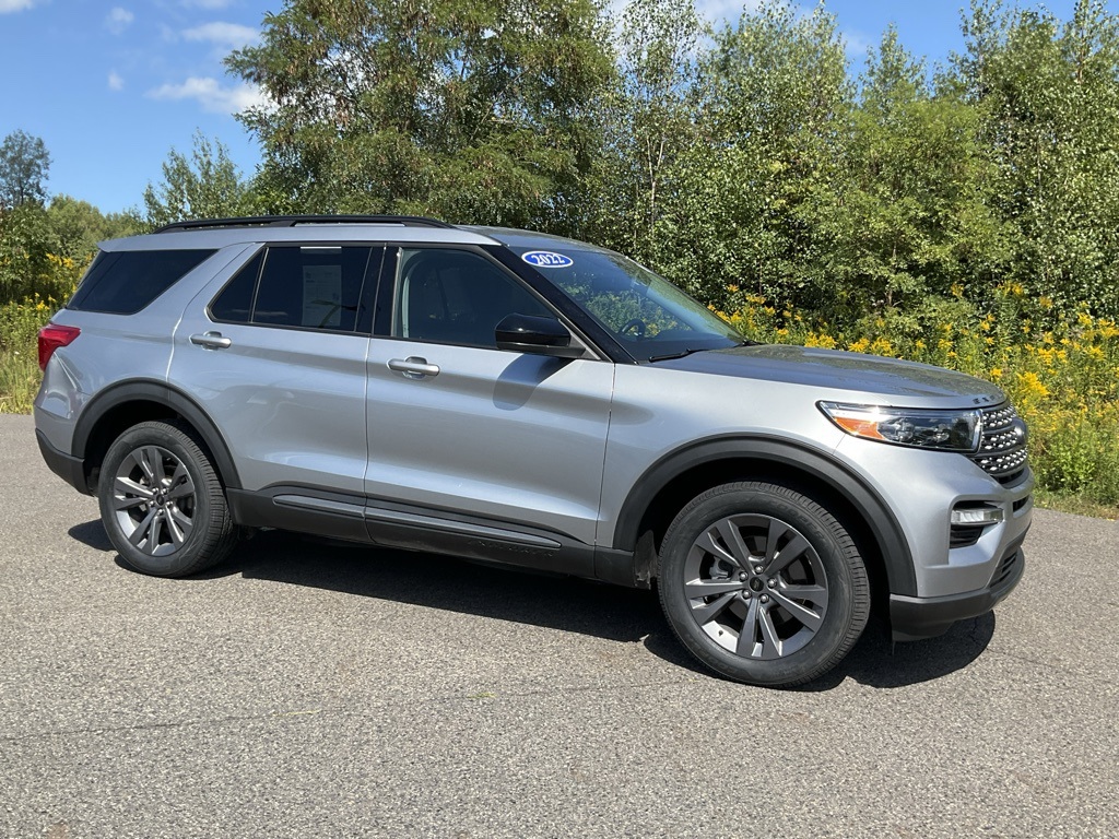 Certified 2022 Ford Explorer XLT with VIN 1FMSK8DH4NGC18373 for sale in Dickson City, PA