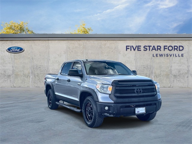 Used 2016 Toyota Tundra SR5 with VIN 5TFEW5F16GX196318 for sale in Lewisville, TX