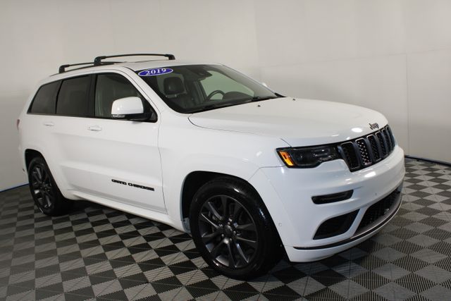 Used 2019 Jeep Grand Cherokee High Altitude with VIN 1C4RJFCT4KC849935 for sale in Kansas City