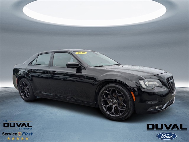 Used 2020 Chrysler 300 S with VIN 2C3CCABG5LH127867 for sale in Jacksonville, FL