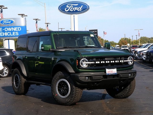 2024 Ford Bronco Outer Banks