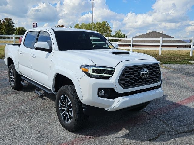 Used 2023 Toyota Tacoma TRD Sport with VIN 3TYCZ5AN9PT131272 for sale in Kansas City