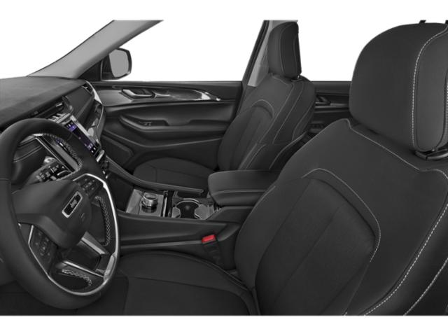 2023 Jeep Grand Cherokee Altitude photo 33