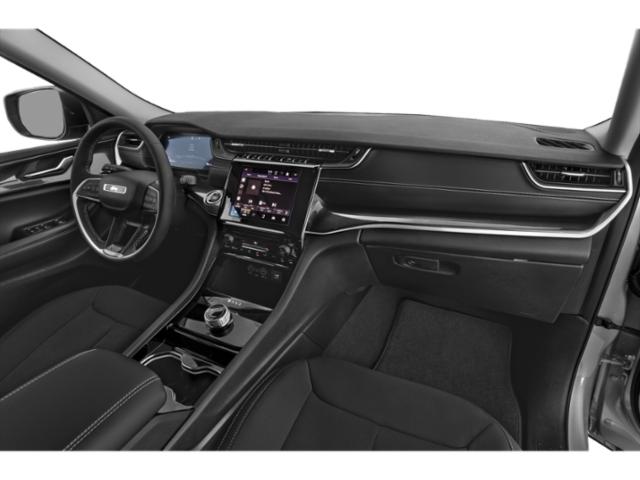 2023 Jeep Grand Cherokee Altitude photo 38
