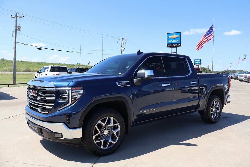 2022 GMC Sierra 1500 SLT