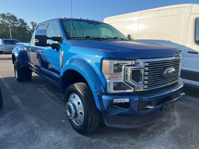 2022 Ford F-450SD Platinum