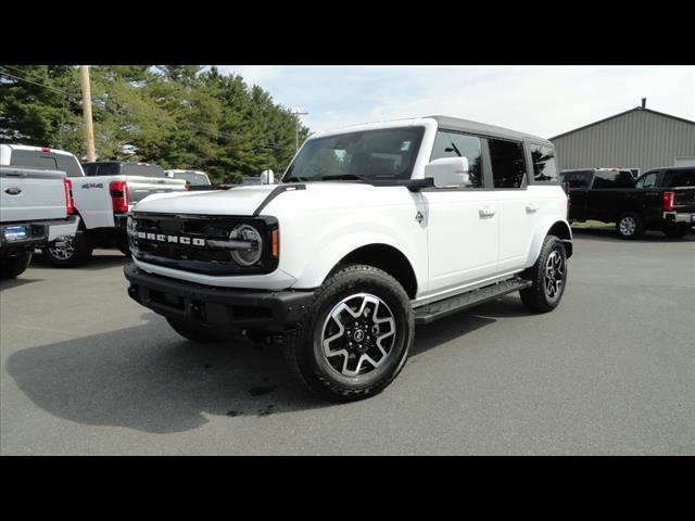 2024 Ford Bronco Outer Banks®