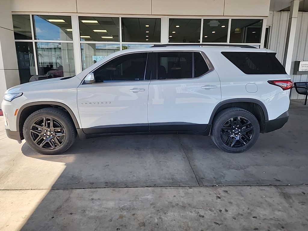 2022 Chevrolet Traverse LT