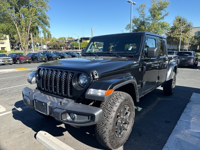 2022 Jeep Gladiator Altitude