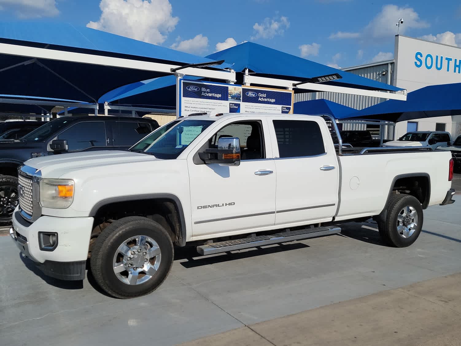 2015 GMC Sierra 3500HD Available Wifi Denali