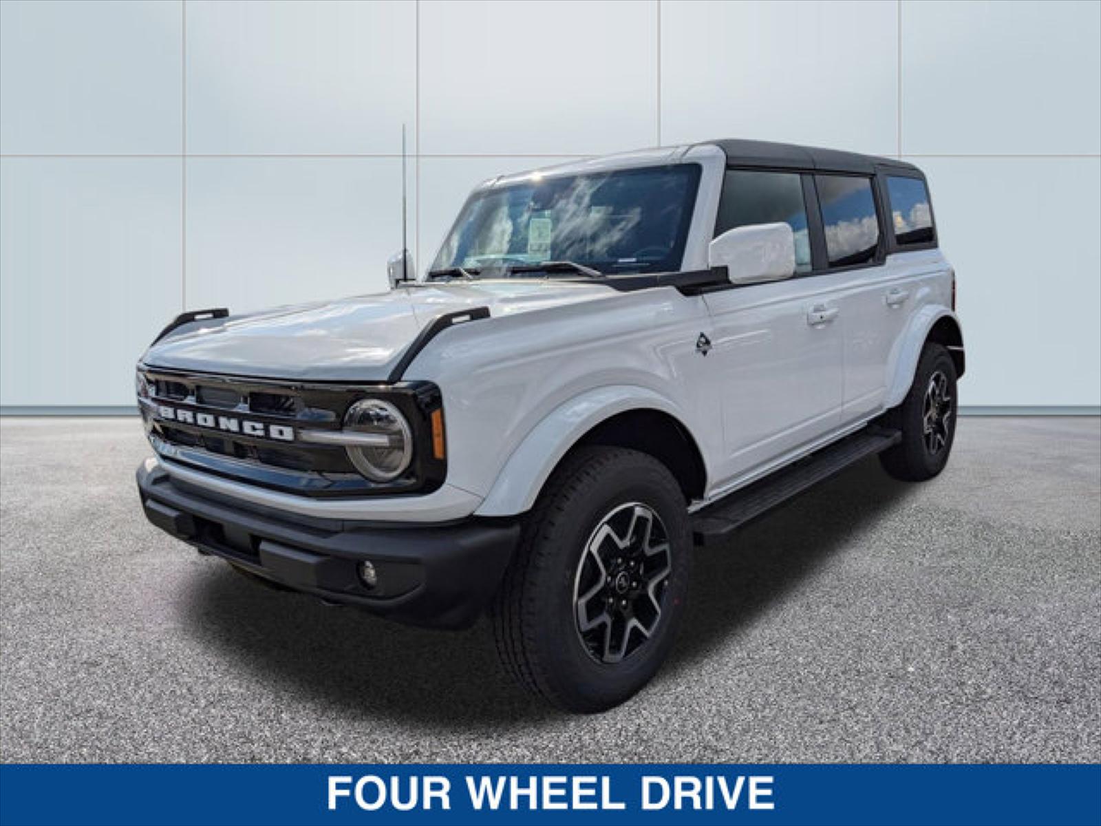 New 2024 Ford Bronco Outer Banks