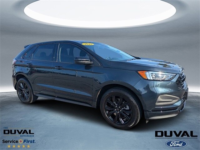 2022 Ford Edge SE