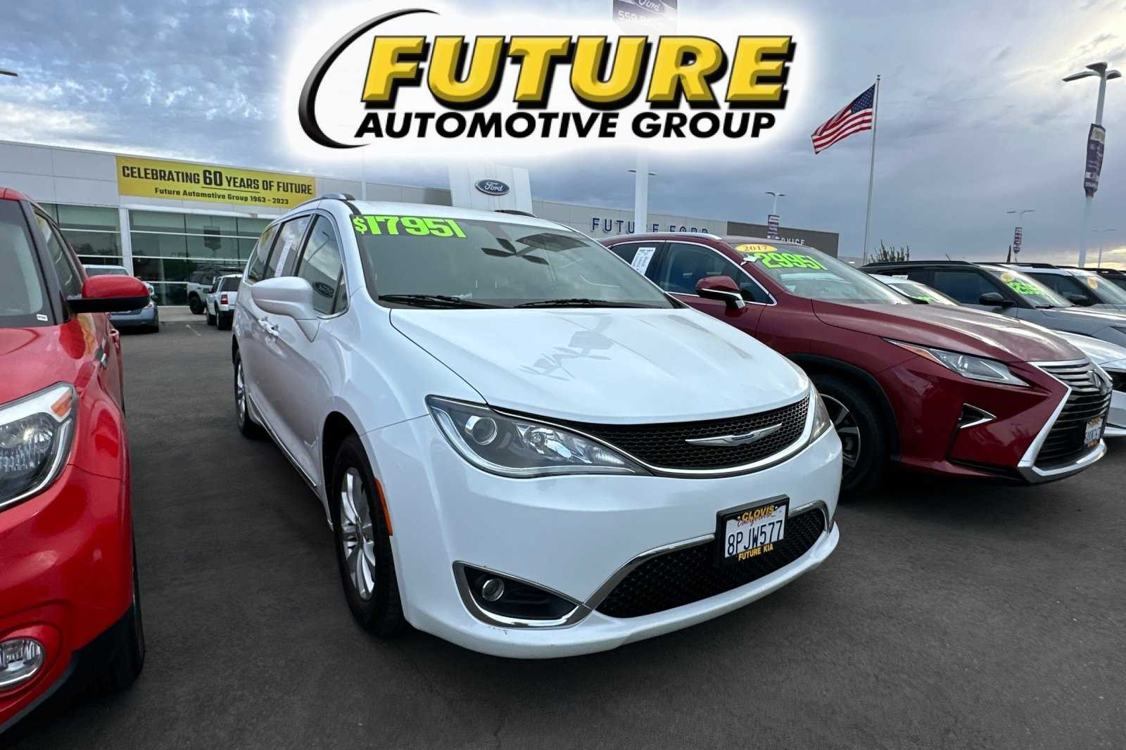 2019 Chrysler Pacifica Touring L